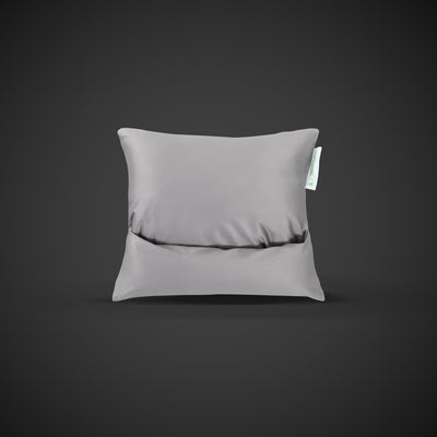 Product TRAVEL Premium Kissenbezug displayed on a clean background, showing main features and details, no visible text, neutral and inviting presentation