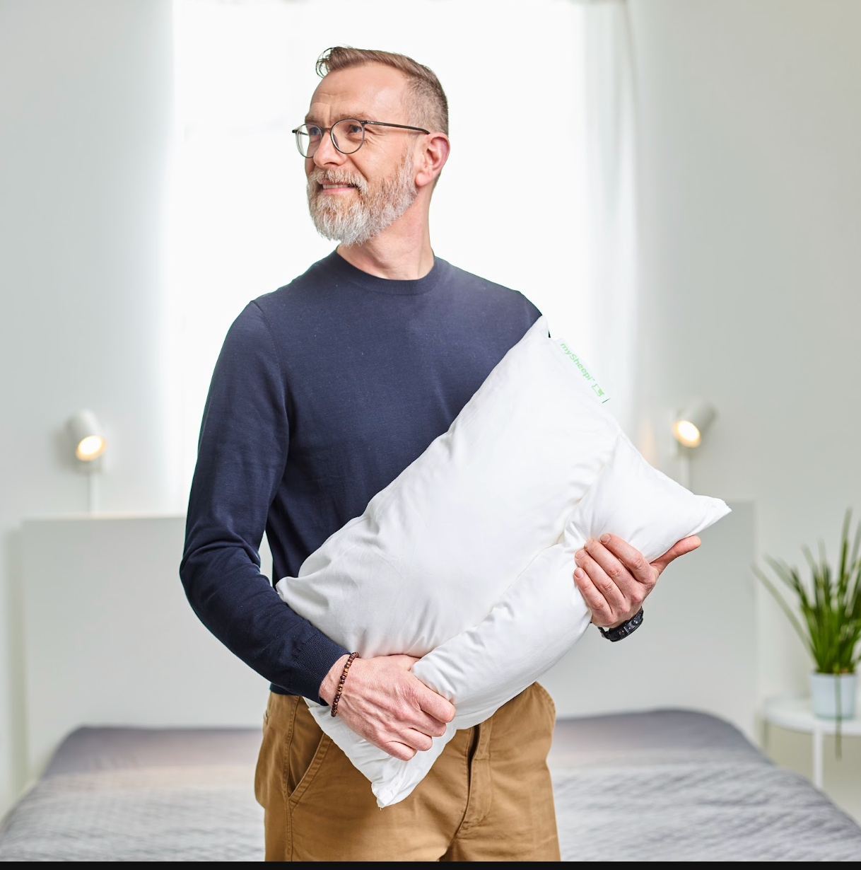 Experte mit mySheepi Kissen